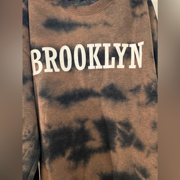 Women’s size medium, Wild Fable, brown/black tie dye, Brooklyn sweatshirt, NWOT - Picture 2 of 4
